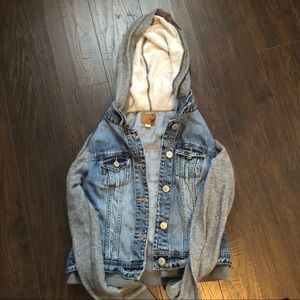 Women’s jean jacket